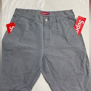 Supreme shorts 34